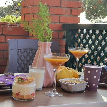 2+1 Apartm With Garden + Balcony , At Ladies Beach 쿠사다시 외부 사진