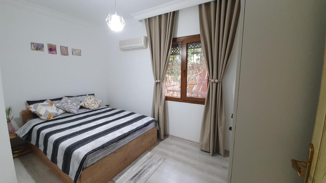 2+1 Apartm With Garden + Balcony , At Ladies Beach 쿠사다시 외부 사진